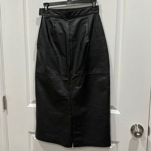 Vintage 80’s black leather skirt.